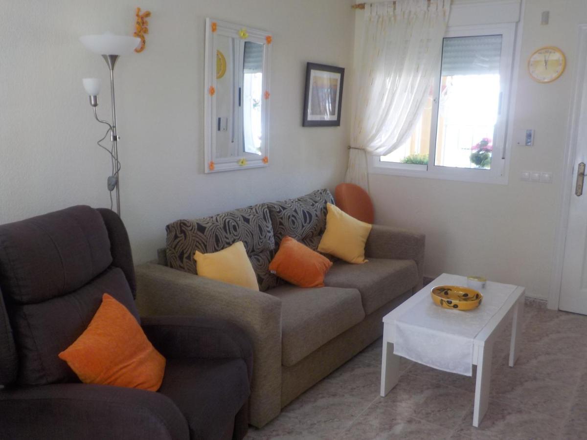 Casa La Zenia Elite Townhouse With Shared Pool And 10 Minutes Walk To Beach Villa Orihuela Exterior photo